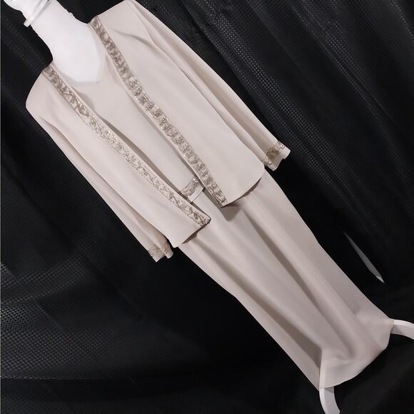 R & M RICHARDS! CHAMPAGNE BEIGE/TAN SILVER & GOLD BEADED 2 PC DRESS SET! SZ 10P - Picture 1 of 14